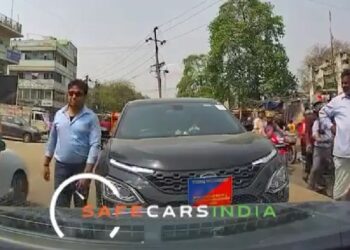 Civil Servant Drives Tata Harrier in Wrong Lane