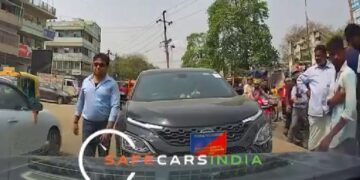 Civil Servant Drives Tata Harrier in Wrong Lane