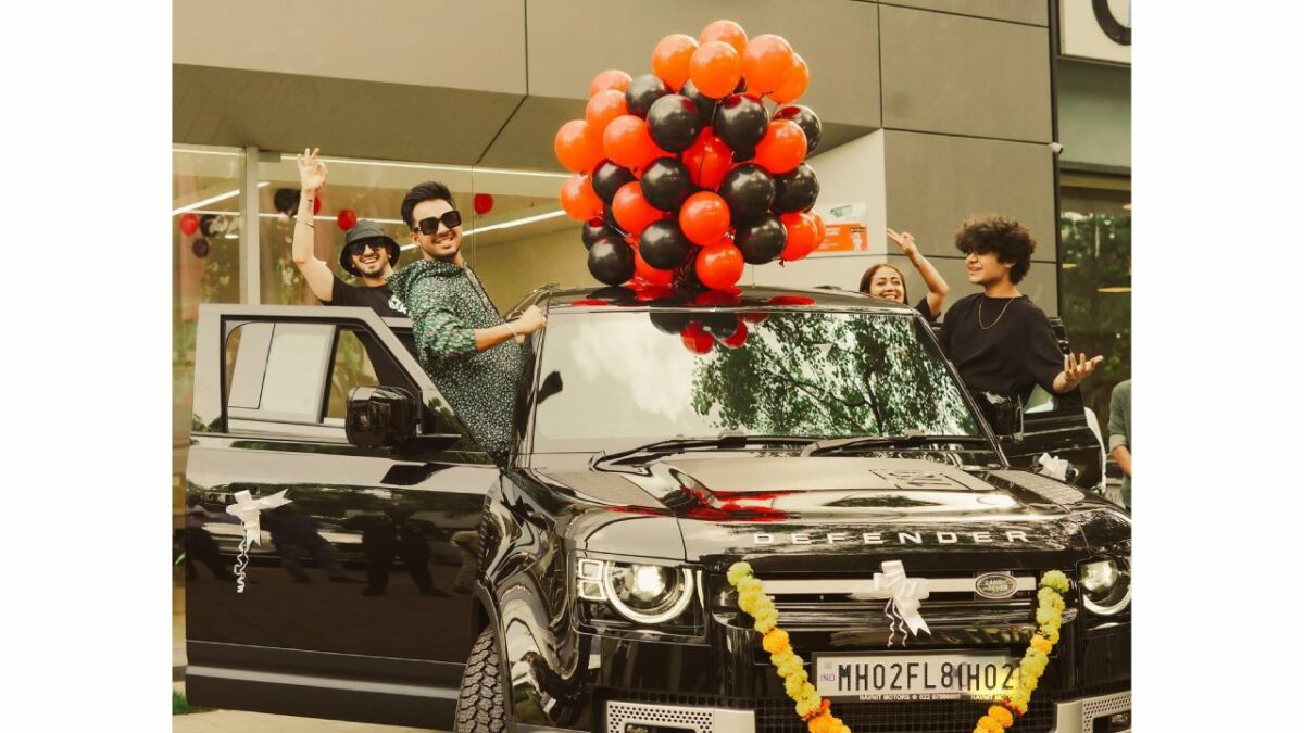 Neha Kakkar with Her Land Rover Defender 110