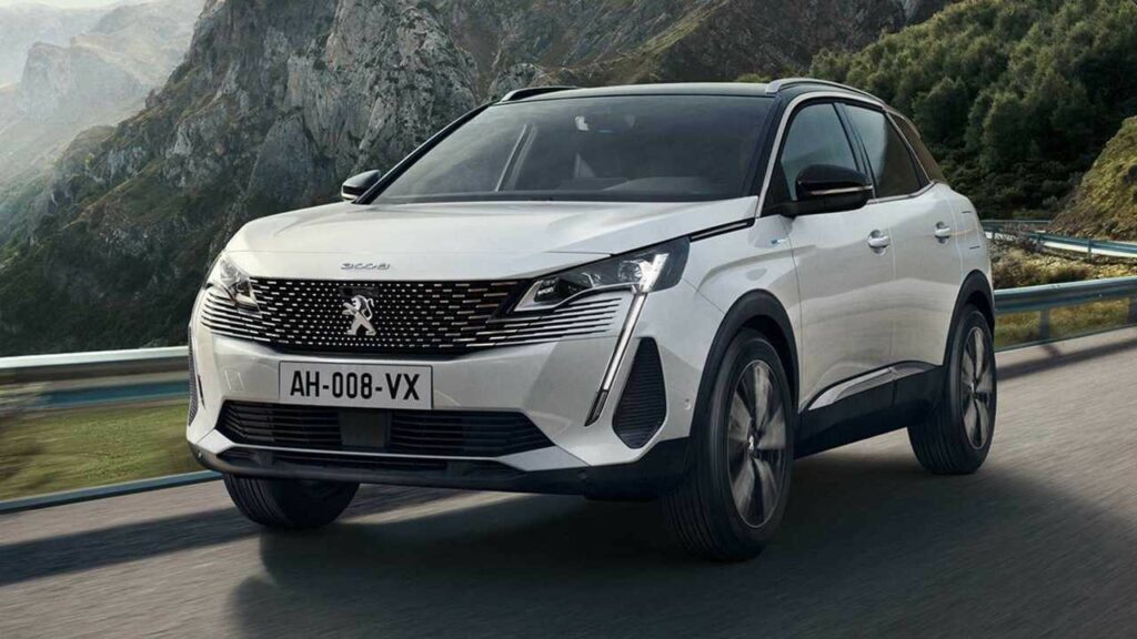 Peugeot 3008 Front Three Quarters