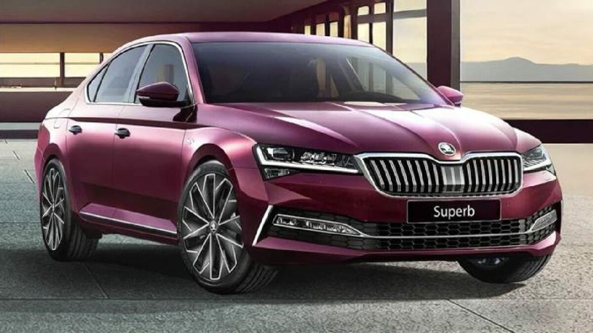 Skoda Superb Relaunched in India