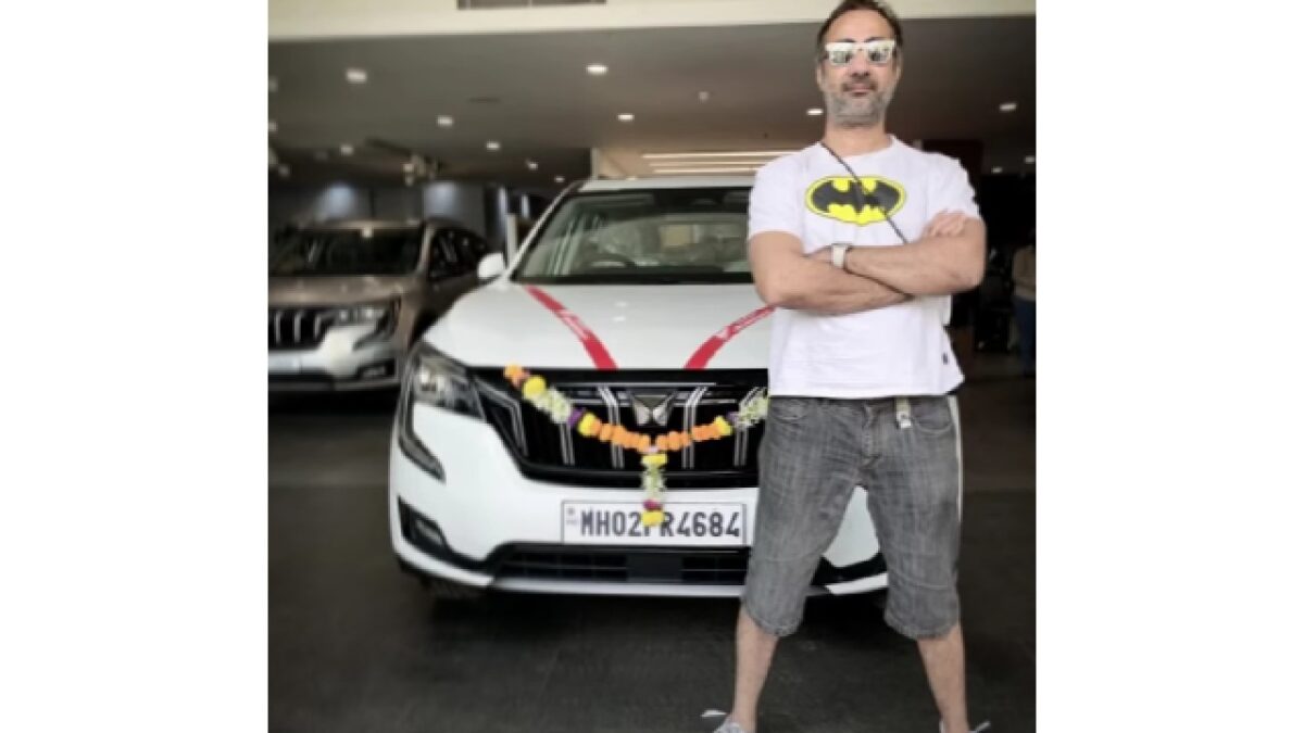 Ranvir Shorey with his Mahindra XUV700