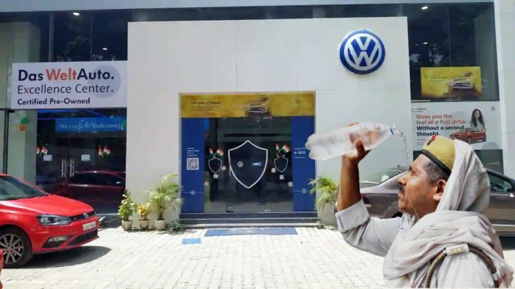 VW India Dealership Summer Traffic Cop