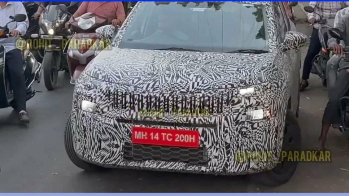 Upcoming Skoda Compact SUV Spied