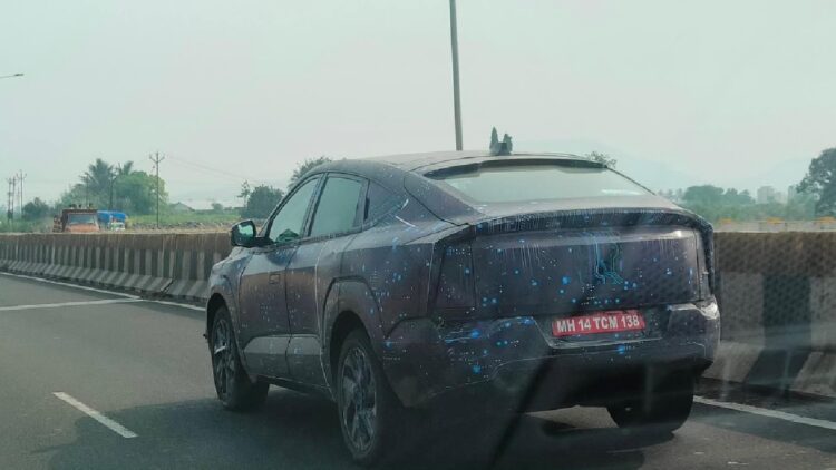 Mahindra XEV 9e Spotted Testing