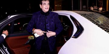 Jeetendra Buys BMW 740i M Sport