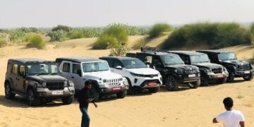 Toyota Legender v Mahindra Thar Roxx v Thar 3-door v Scorpio Off-Roading on Sand Dunes