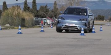BYD Seal U Moose and Slalom Test