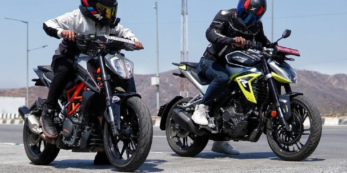 Hero Xtreme 250R vs KTM Duke 250 Drag Race