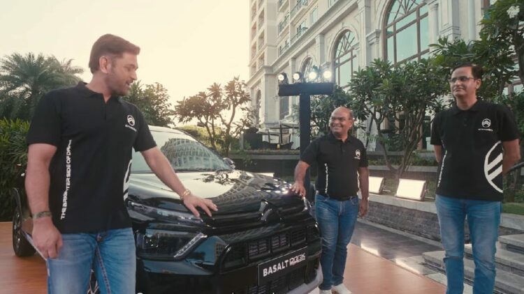 MS Dhoni Buys and Unveils Citroen Basalt Dark Edition