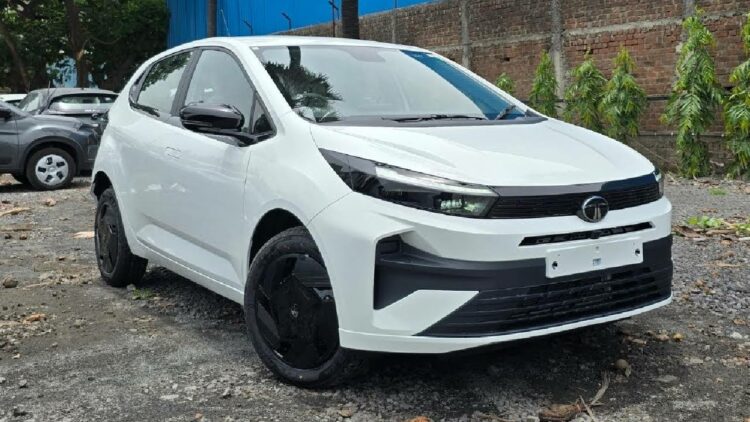 2025 Tata Altroz Facelift Detailed on Tape