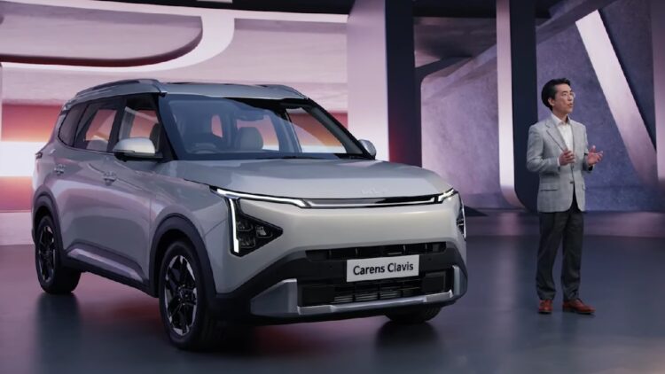 Kia Carens Clavis Revealed