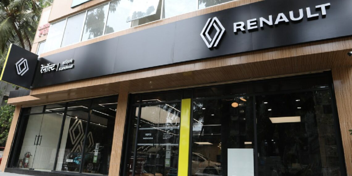 Renault new'R Store in Mumbai