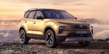 Tata Safari Front Three Quarters