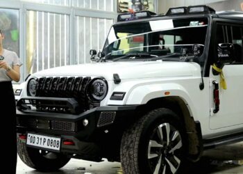 Mahindra Thar Roxx White Black Paint Modification