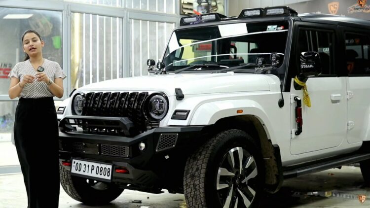 Mahindra Thar Roxx White Black Paint Modification