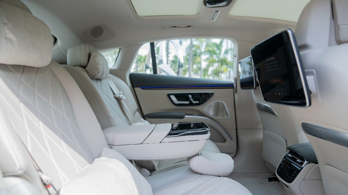 Mercedes EQS 580 Celebration Edition Interior