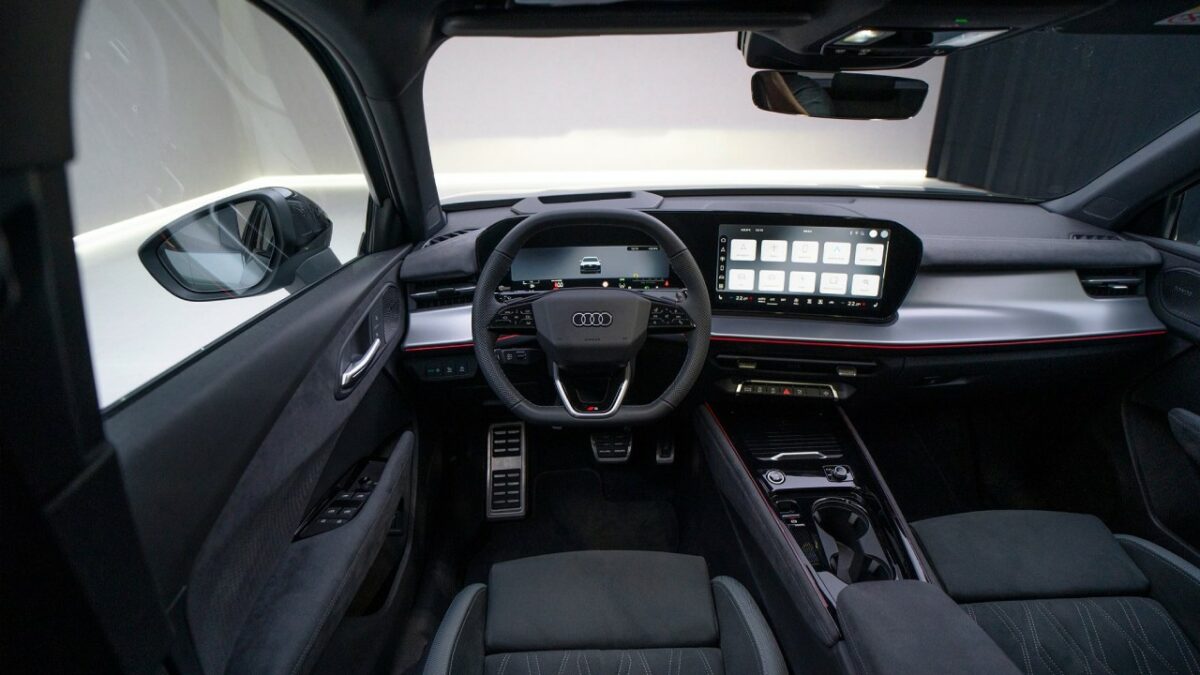New-Gen 2025 Audi Q3 Interior