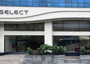 First MG Select Showroom in India in Thane