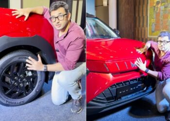 Mahindra XUV3XO RevX Launched