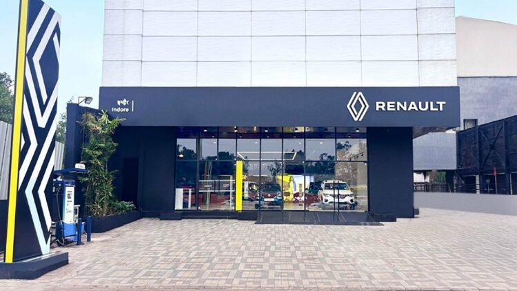 Renault new'R Store in Indore and Sagar