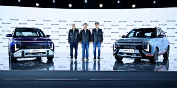 New Hyundai Venue N-Line vs Regular Model Specs Price Features Comparison