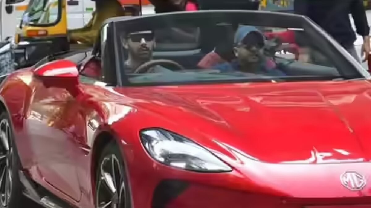 Lakshya Lalwani Buys MG Cyberster