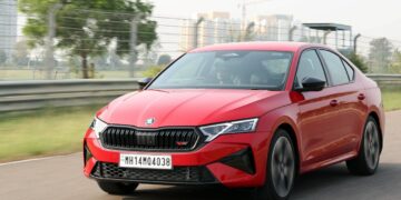 Skoda Octavia RS Test Drive Review at BIC - CarBlogIndia