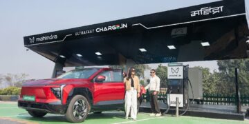 Mahindra Inaugurates 180 kW Ultra-fast Charging Network