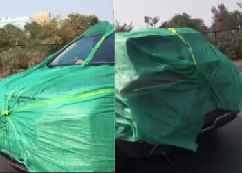 MG Hector Facelift Spied Testing