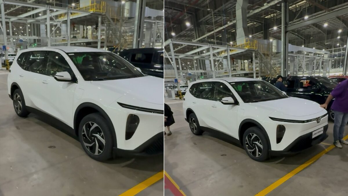 VinFast Limo Green Electric SUV