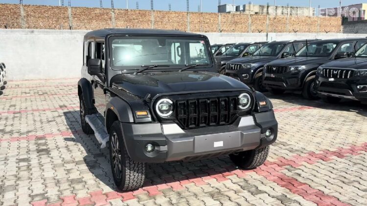 Mahindra Thar Roxx Star Edition Detailed
