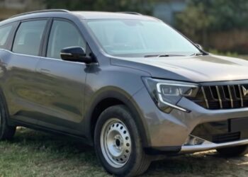 Mahindra XUV 7XO AX (Base Model) Detailed