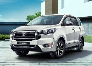 Toyota Innova Crysta to be Discontinued