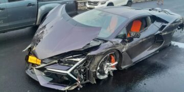Lamborghini Revuelto Accident