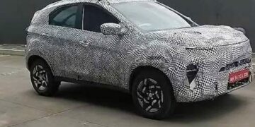 2026 Tata Nexon facelift side profile spy image