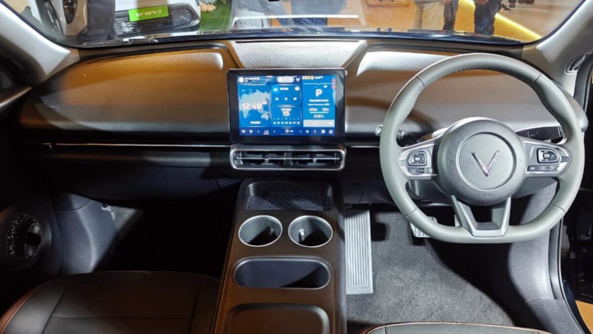 Vinfast VF MPV 7 Interior Dashboard