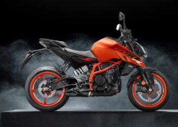 New KTM 390 Duke with Smaller 349cc Engine