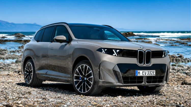 New BMW X5 Front Three Quarters