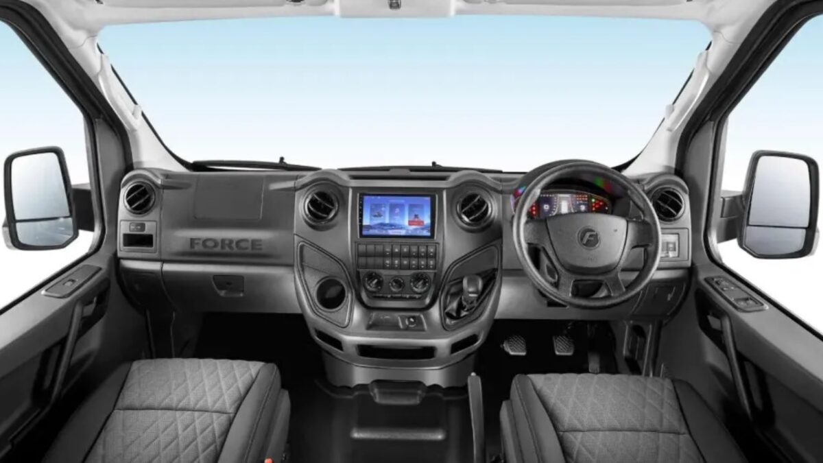 Force Urbania Deluxe Interior