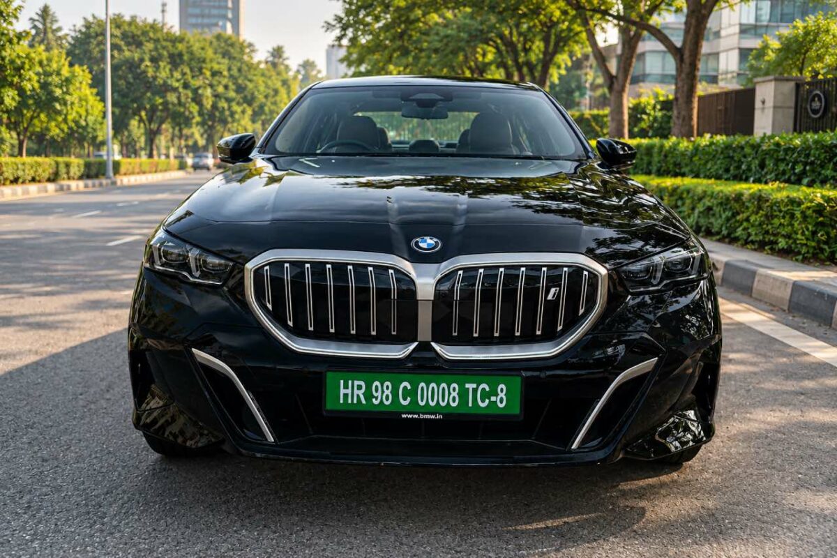 BMW i5 LWB Review Front