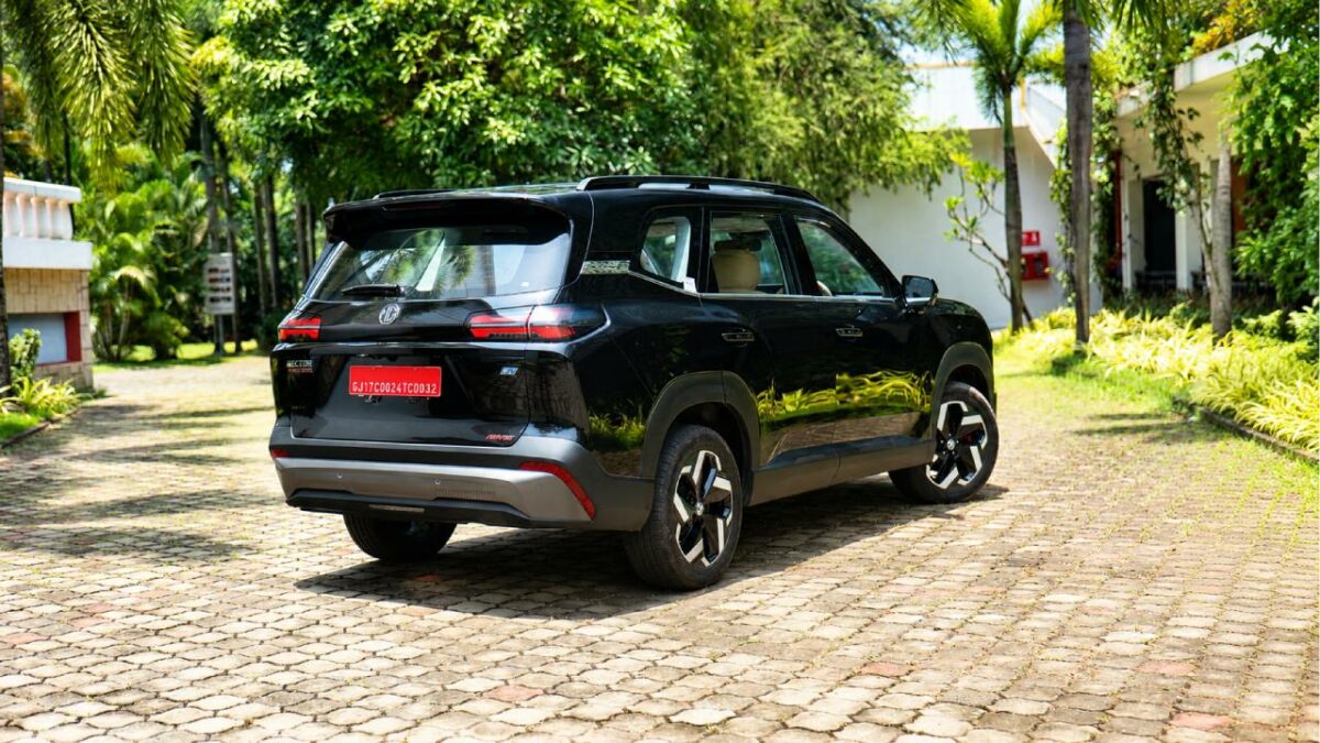 MG Hector Tomahawk EV Rear Three Quarters