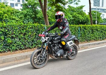 Triumph Tracker 400 Review